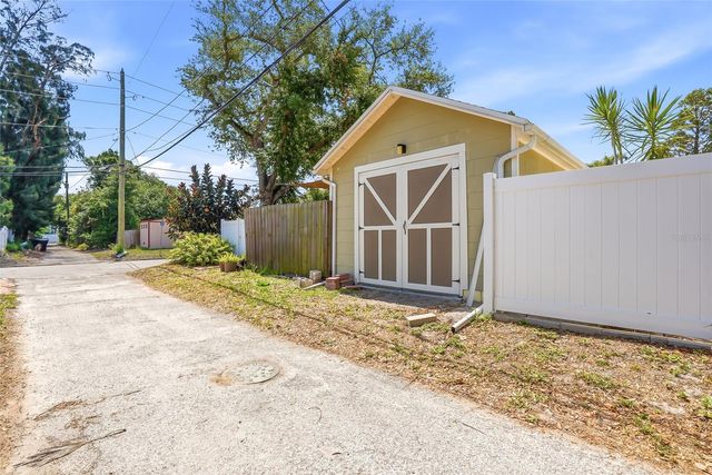 5001 3RD AVENUE S, St Petersburg, FL 33707