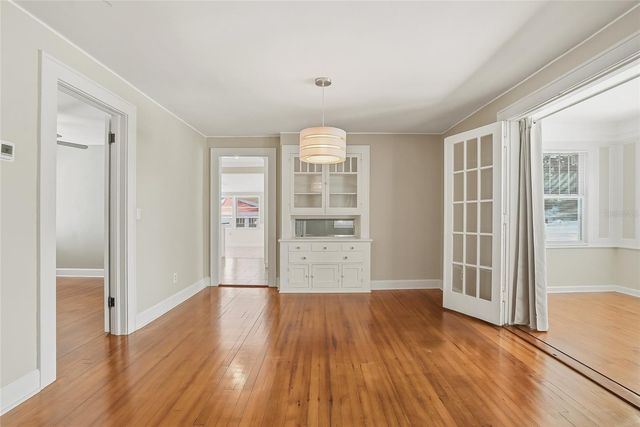 5001 3RD AVENUE S, St Petersburg, FL 33707