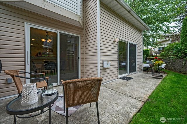 2001 120th Place SE #7-101, Everett, WA 98208
