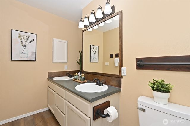 2001 120th Place SE #7-101, Everett, WA 98208