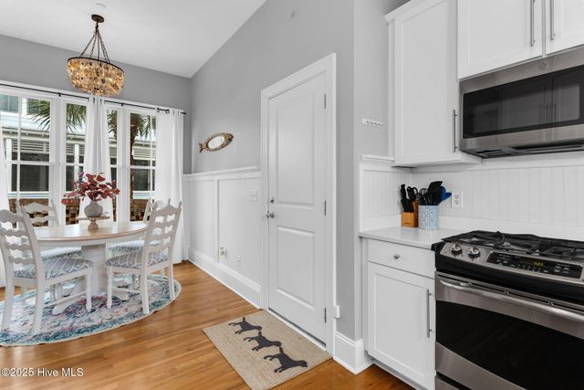 6413 Chalfont Circle, Wilmington, NC 28405