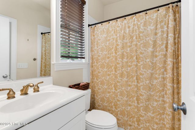6413 Chalfont Circle, Wilmington, NC 28405