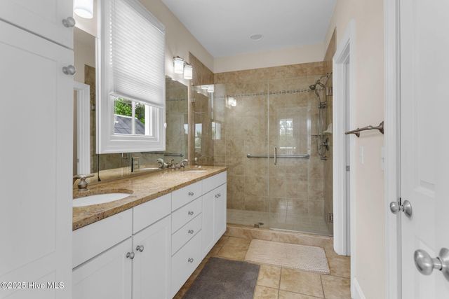 6413 Chalfont Circle, Wilmington, NC 28405