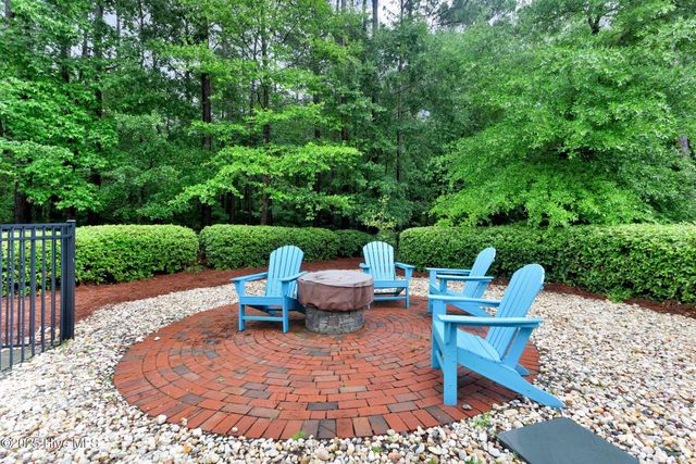 6413 Chalfont Circle, Wilmington, NC 28405