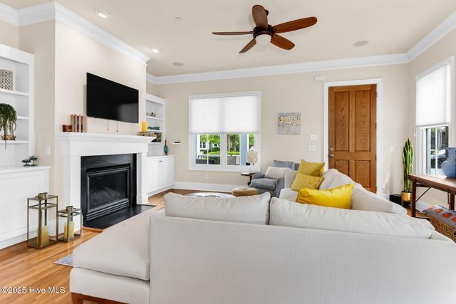 6413 Chalfont Circle, Wilmington, NC 28405