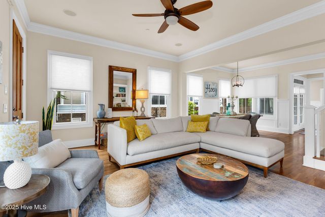 6413 Chalfont Circle, Wilmington, NC 28405