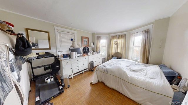 248 Westchester Avenue, Fleetwood, NY 10552