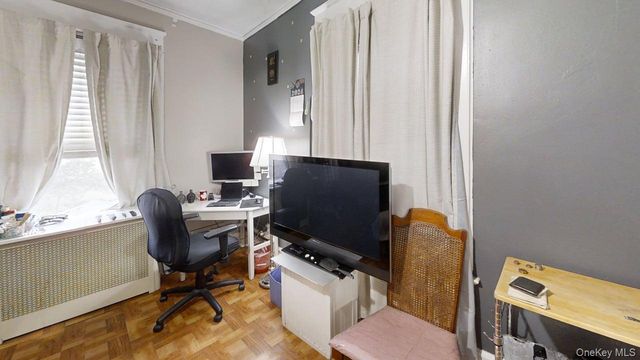 248 Westchester Avenue, Fleetwood, NY 10552