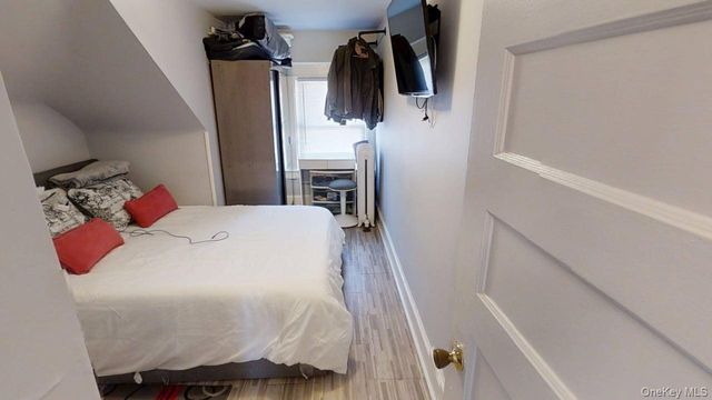 248 Westchester Avenue, Fleetwood, NY 10552