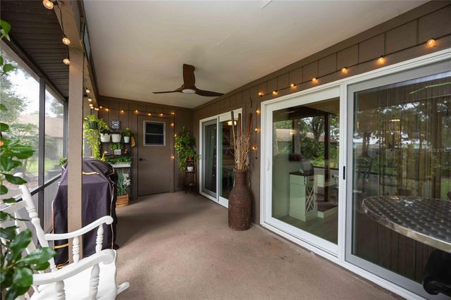 266 OAK HILL DRIVE 34, Sarasota, FL 34232