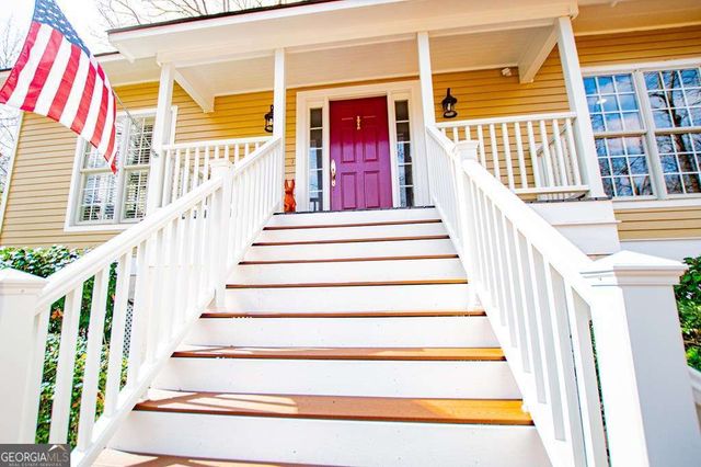 211 Habersham Place, Carrollton, GA 30117