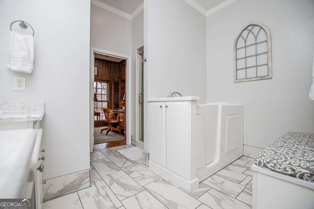 211 Habersham Place, Carrollton, GA 30117