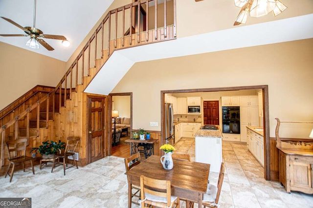 211 Habersham Place, Carrollton, GA 30117