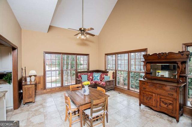 211 Habersham Place, Carrollton, GA 30117