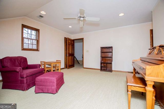 211 Habersham Place, Carrollton, GA 30117