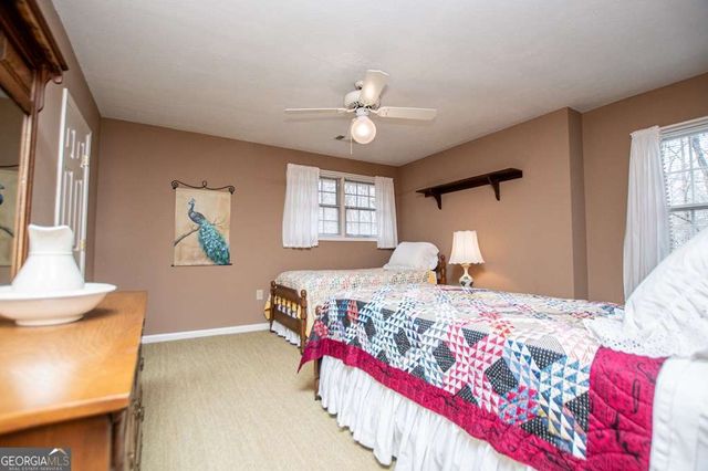 211 Habersham Place, Carrollton, GA 30117