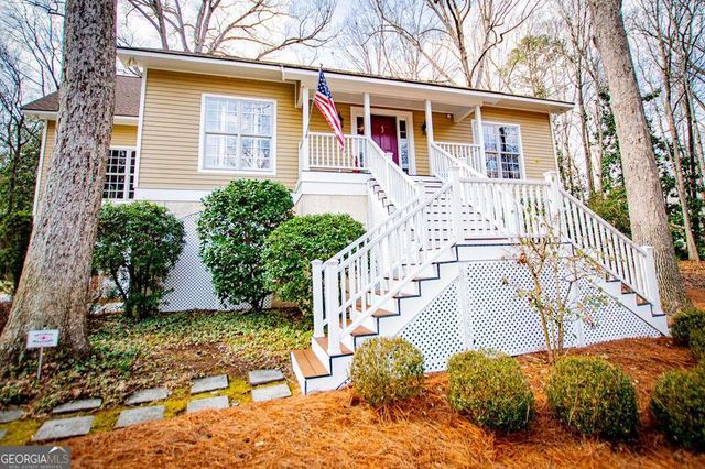 211 Habersham Place, Carrollton, GA 30117