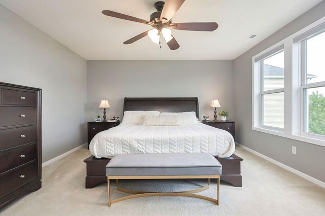 5420 Southridge Circle, Woodbury, MN 55129