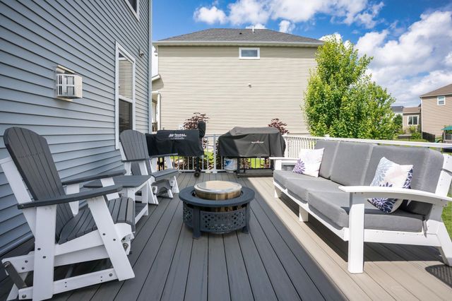 5420 Southridge Circle, Woodbury, MN 55129