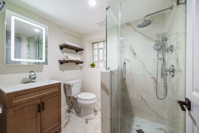 4143 N Drake Avenue, Chicago, IL 60618