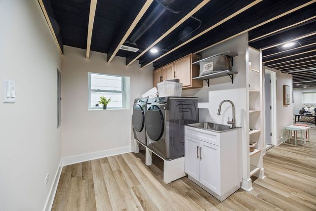 4143 N Drake Avenue, Chicago, IL 60618