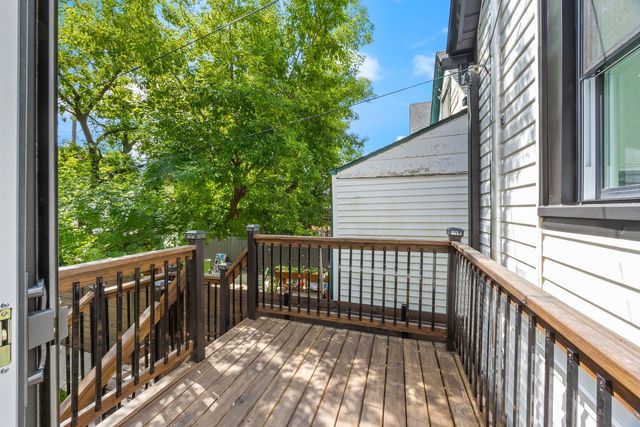 4143 N Drake Avenue, Chicago, IL 60618