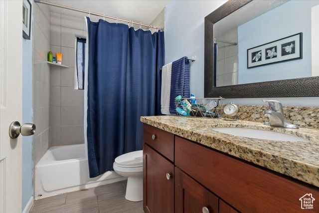 698 N BROOK AVE, Tooele, UT 84074