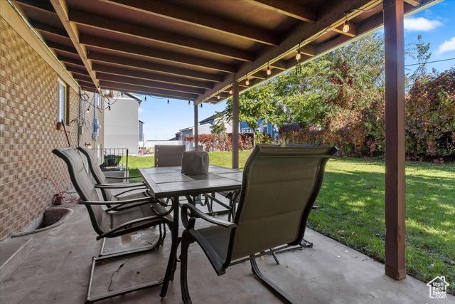 698 N BROOK AVE, Tooele, UT 84074