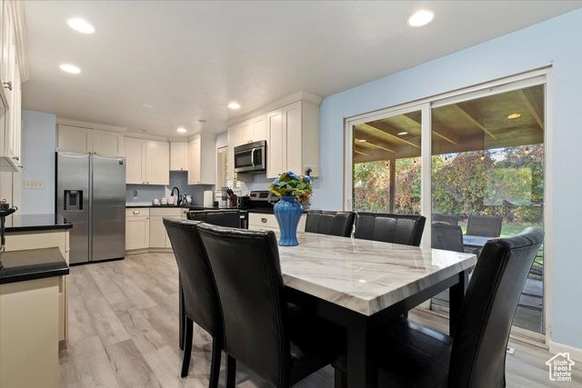 698 N BROOK AVE, Tooele, UT 84074