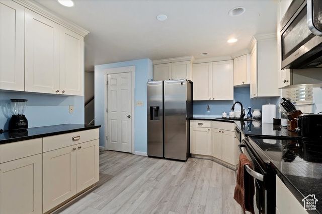 698 N BROOK AVE, Tooele, UT 84074