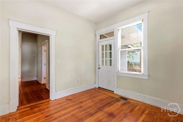 402 E 38th Street, Savannah, GA 31401