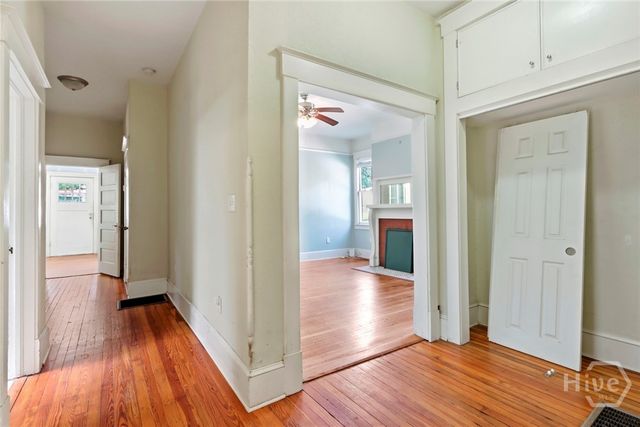 402 E 38th Street, Savannah, GA 31401
