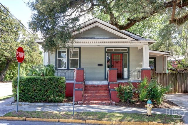 402 E 38th Street, Savannah, GA 31401