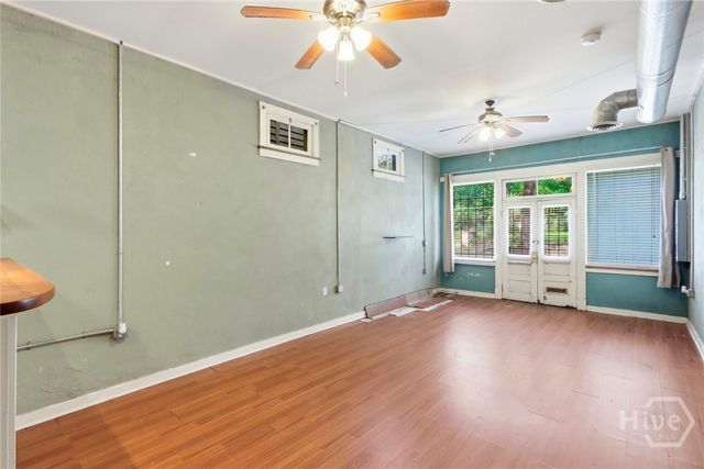 402 E 38th Street, Savannah, GA 31401