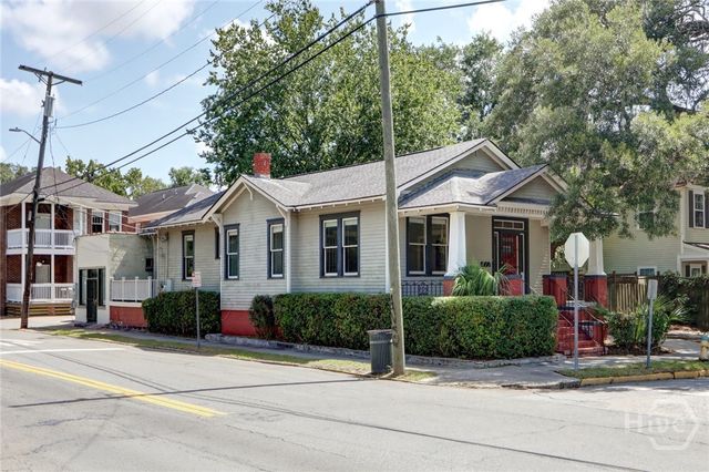 402 E 38th Street, Savannah, GA 31401