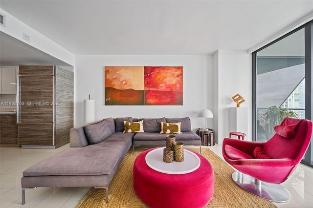 460 NE 28th St 3904, Miami, FL 33137