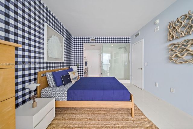 460 NE 28th St 3904, Miami, FL 33137