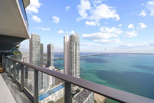 460 NE 28th St 3904, Miami, FL 33137