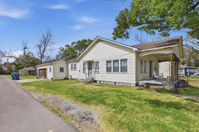 1191 S Stanford Street, Sulphur, LA 70663