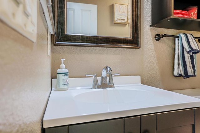 1703 Presidio Way, Plumas Lake, CA 95961