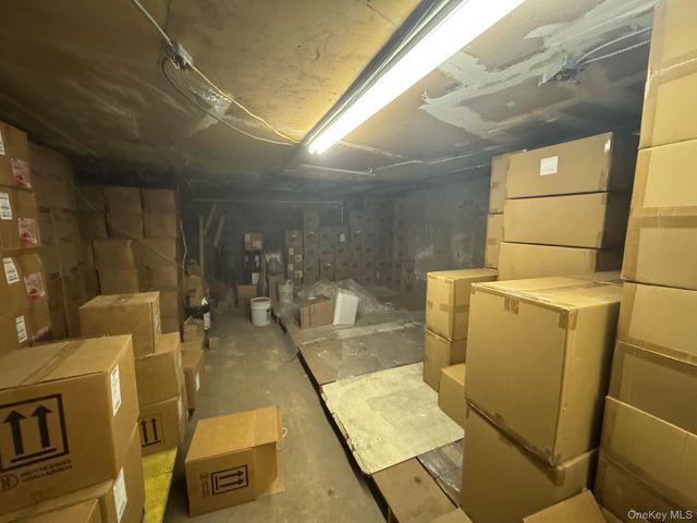 5904 Kissena Boulevard, Flushing, NY 11355