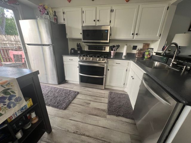 1804 De Forest Lane, Hanover Park, IL 60133