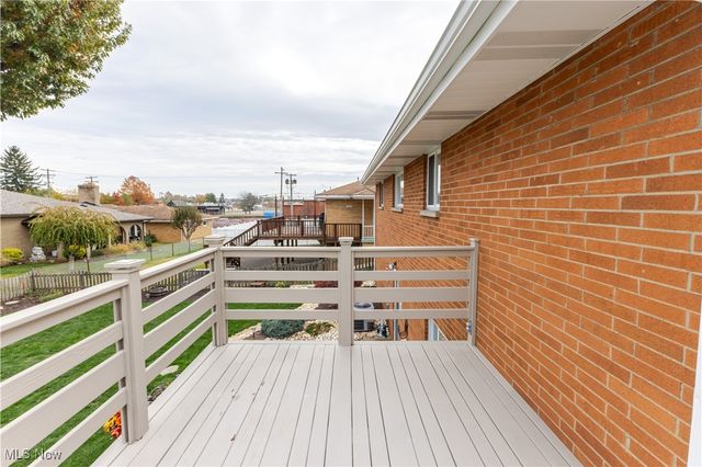 225 Florida Avenue, Weirton, WV 26062