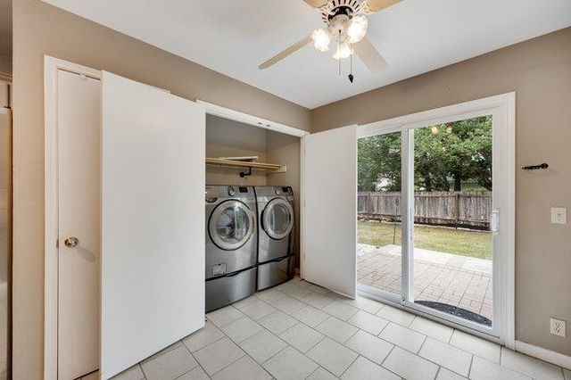 2002 Brook HOLW, Cedar Park, TX 78613