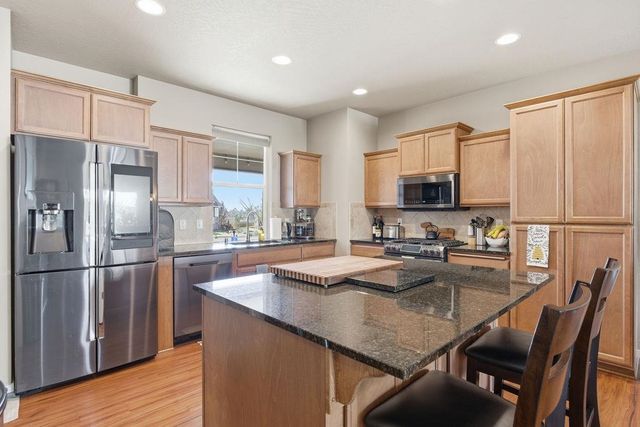 5611 S Talon Peak Dr, Spokane, WA 99224