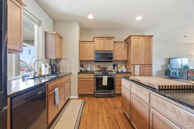 5611 S Talon Peak Dr, Spokane, WA 99224