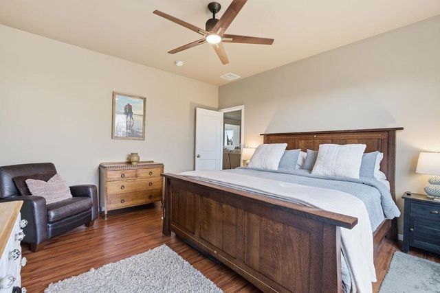 5611 S Talon Peak Dr, Spokane, WA 99224