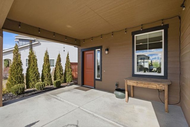 5611 S Talon Peak Dr, Spokane, WA 99224