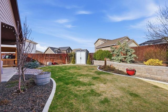 5611 S Talon Peak Dr, Spokane, WA 99224