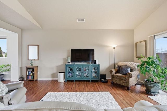 5611 S Talon Peak Dr, Spokane, WA 99224